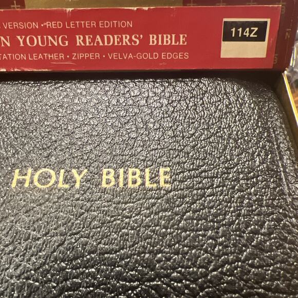 Nelson Young Reader's Bible NIB 1972 #114Z Zipper W/ Cross Black Faux Leather - Picture 5 of 12